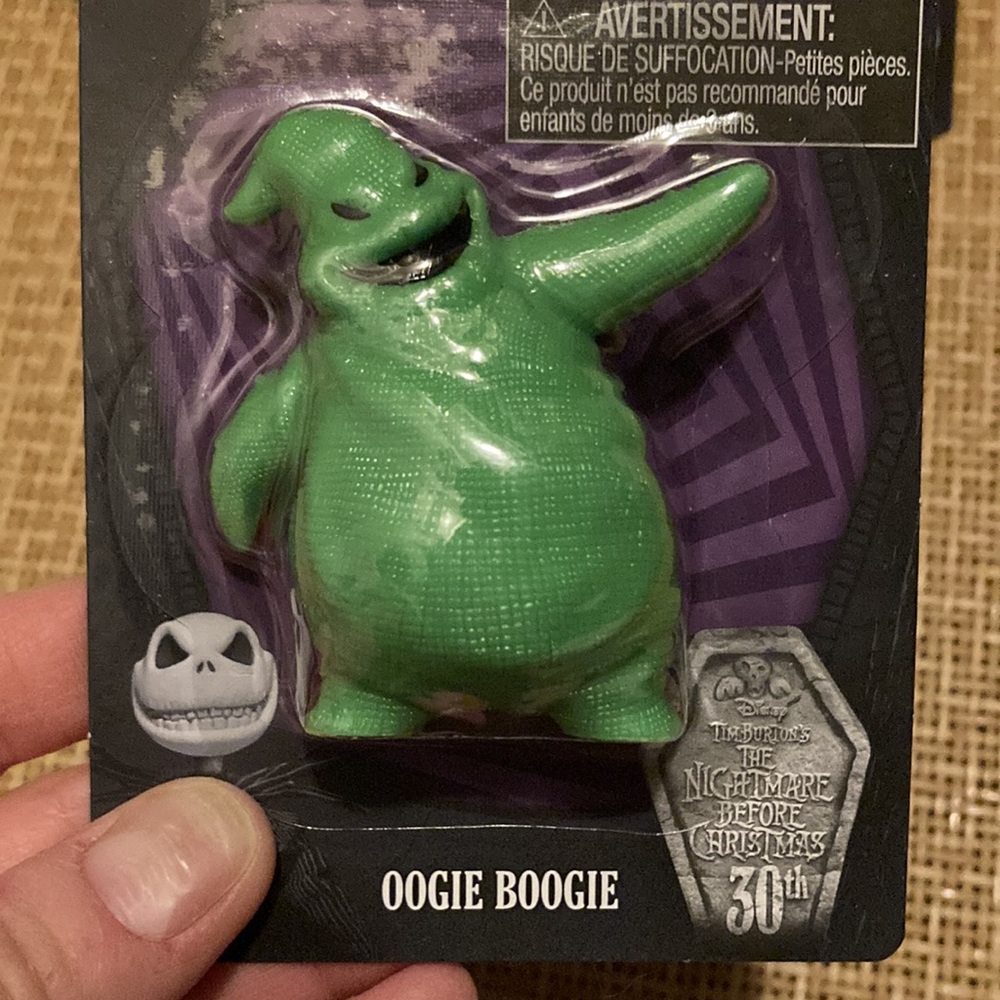 Tim Burton’s The Nightmare Before Christmas Mini Figures Collectibles Gift Set - Picture 7 of 7